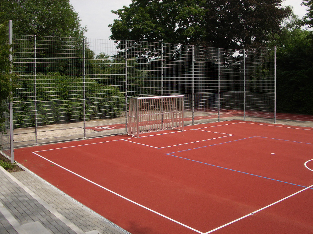 Neubau Kleinsportfeld 1
